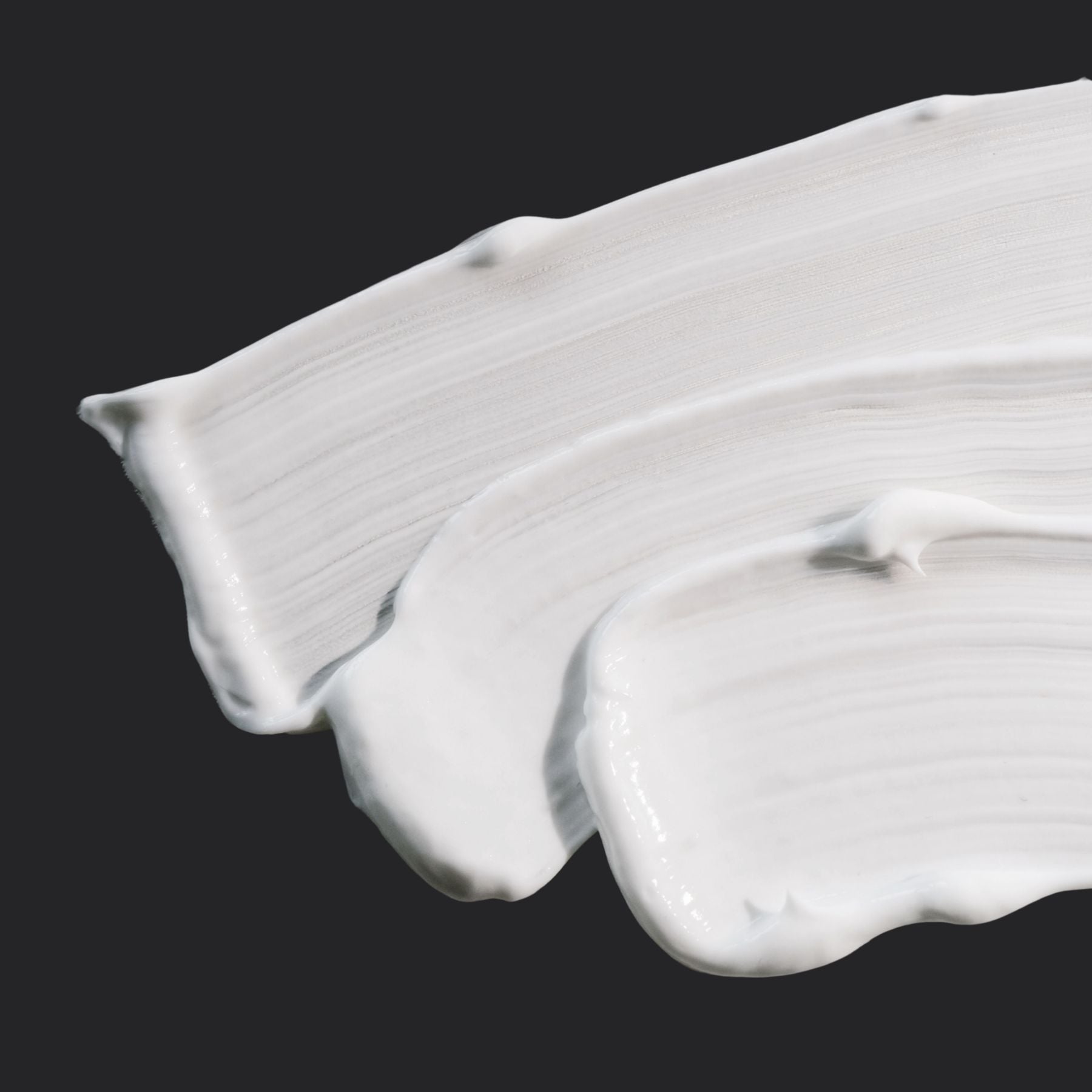 Texture of the Collagen Night Cream by MR HANDSOME