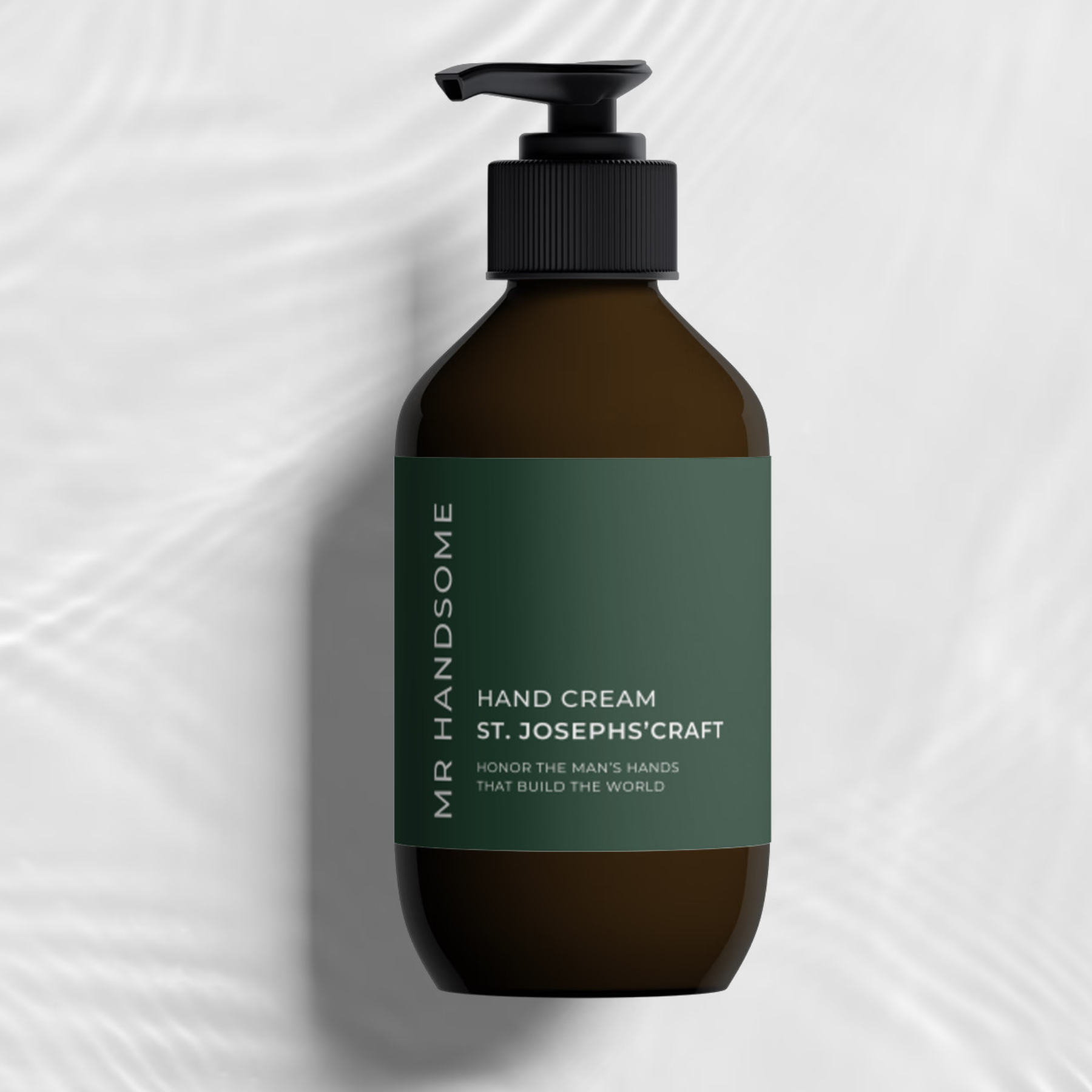 Handcreme St. Joseph's Craft mit Pumpspender und grünem Etikett